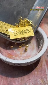 DIY jewelry making ideas💯 #ring #necklace #pendant #jewelry #jewellery #jewelrymaking #jewelrydesign #jewelrylover #DIY #Handmade #Crafting #goldjewelry #gold #platinumblonde #platinum #fypシ゚ | Like me