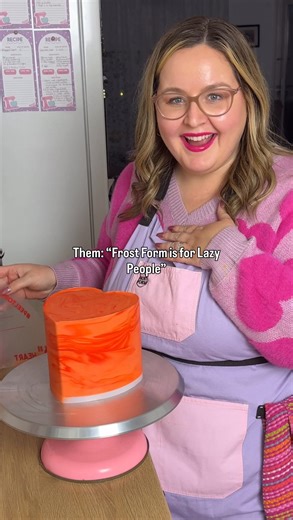 538K views · 49K reactions | If using Frost Form is wrong, we don’t want to be right!  Anyone can make gorgeous, smooth cakes with our 5-piece kits! Order Frost Form worldwide on www.frostform.com 珞 | Frost Form | Facebook