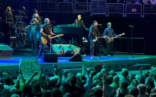 Bruce Springsteen《Trapped》2023年现场