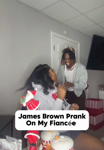 Couple Prank: I Feel Good Kitchen Cleanup Surprise