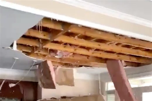 Video shows home’s ceiling collapse from burst pipe