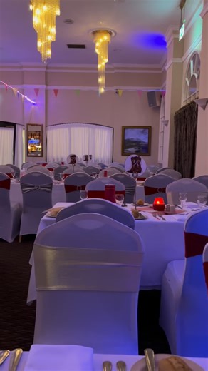 We are halfway through our ‘Parkway’s Christmas Hoedown Party Nights’ with 4 nights remaining With our only remaining available date on Friday 19th December, this is your sign that it’s not to look to make a booking! Call our Events Team on 01633 871199 or email sales@theparkwayhotel.co.uk #hoedown #partynight #christmasparty #southwaleschristmas 🎅🏻🎄 | The Parkway Hotel & Spa