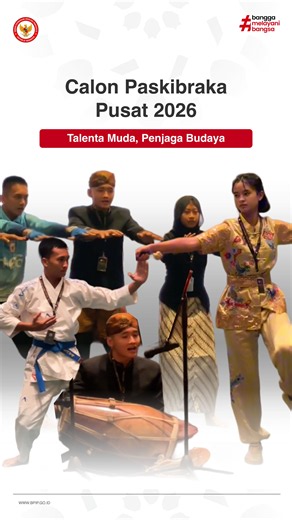 #SalamPancasila Tegap saat berbaris, unjuk bakat fantastis! Sebanyak 228 peserta calon Paskibraka Tingkat Pusat 2026 dari seluruh provinsi di Indonesia menunjukkan minat dan bakat terbaik mereka. Mulai dari seni, musik, tari, hingga berbagai talenta keren lainnya, semuanya dengan penuh percaya diri dan semangat. ✨ Bukan cuma unjuk kemampuan, tapi juga membawa warna-warni budaya Nusantara yang bikin bangga. Berbeda-beda latar belakang, satu tujuan yaitu mengharumkan Indonesia. 🇮🇩❤️ Menjadi Pask