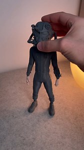 🆒 Cool articulated skull in Fallout suit and T60 armor. ➡️ 3D model: https://cults3d.com/:1948858 💡 Designed by estetikamaker | Cults.