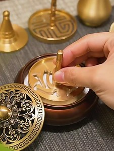 WEERSHUN Powder Incense Burner,Chinese Incense Burner Kit，Backflow Tower Incense 1 Set Tool,for Yoga Meditation, Offices, Lounges, Home Decor.