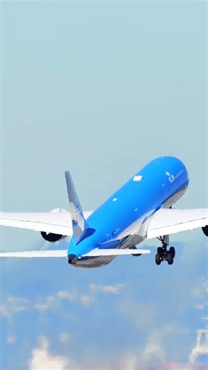 💨 KLM Royal Dutch Airlines 787-10 begins its journey to Amsterdam with a smooth, powerful takeoff from SFO. 💡 The Dreamliner’s engines deliver quiet strength and stunning acceleration through the Bay skies. ✈️ Follow SF Flights for more 787 departures and long-haul takeoff footage. #aviationlovers #planespotting #aviationgeek #klm #boeing787 #dreamliner #takeoffpower #longhaulflight #widebodyjet #sfflights #fblifestyle | SF.Flights