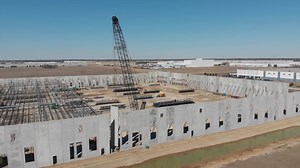 Progress on our new packaging plant in Lebanon, Indiana is moving along at a brisk pace! Opening in late 2019, this sustainability-minded facility will be the first of its kind in North America for DS Smith. We look forward to servicing our global, regional, and local customers from this state-of-the-art plant. Learn more about our packaging capabilities in the US at http://bit.ly/DSSUS | DS Smith