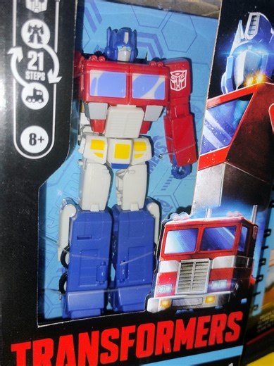 Transformers #randomfigures #peru #transformers #hasbro #arenalesplaza