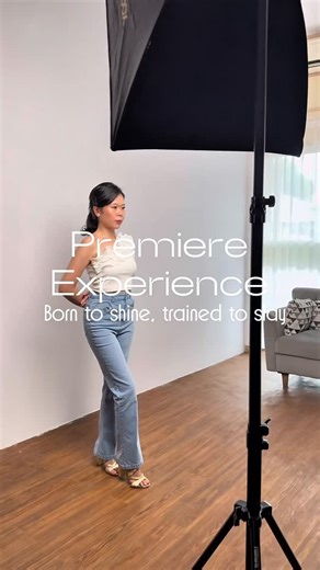 Professional Modelling School by Expert on Instagram: "Premiere Experience — Day 1 filled with grace, confidence, and incredible energy. From catwalk training to exclusive photoshoot and one-on-one coaching, every participant truly shined today! #aclassmodelschool #aclassmodelling #sekolahmodelbanjarbaru"