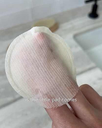 🌟 Unlock the secret to glowing skin with goop's Glow All Week Kit—now 20% off! 🌙✨ Transform your skin overnight with 15% Glycolic Acid and seal it in with a nourishing face oil! | goop