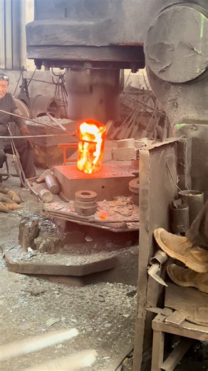 Inside the forging factory The Power of Forging – Turning Red Steel into Precision Parts! #forging #machine #process #blacksmith #fblifestyle | Inside the factory