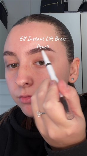 Elf Instant Lift Brow Pencil in the shade ‘Deep Brown’ 🤍 #fyp #foryou #foryoupage #klb #klbcosmetics #makeup #makeup💄 #brows #browtutorial #makeuptutorial #makeuproutine #elfcosmetics #brow #makeuptransformation #zyxcba #xybca #beauty #makeuphacks
