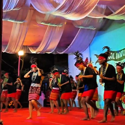 A'ba Dangnaka - old garo song dance video 🌱 #garosong #garoreels #indigenous #GaroCulture #garo #indigenouspeople #culture #GaroHills #LivePerformance #DanceVideo #dance #StageVibes #garodance #GaroVideo #shortsreels #reels | Mrong Collection