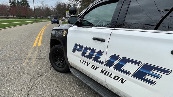 Armed robbery at Solon T-Mobile leads to arrests, police say