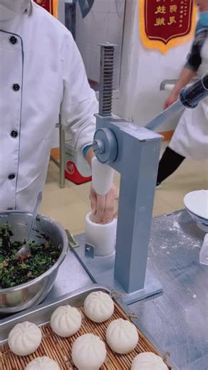 How to Make Delicious Dumplings at Home