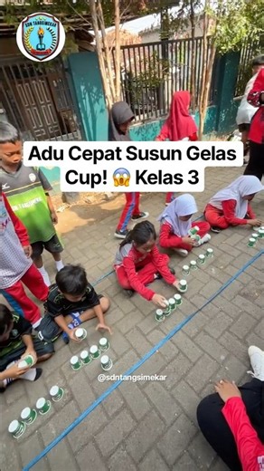 Adu Cepat Susun Gelas Cup! 😱 | Kelas 3 #shortsvideo #17agustus