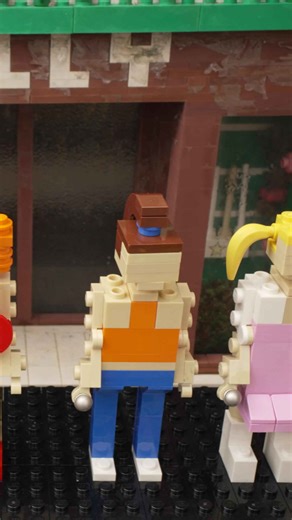 Pat Sharp unveils 1996 UK high street model at Legoland Windsor