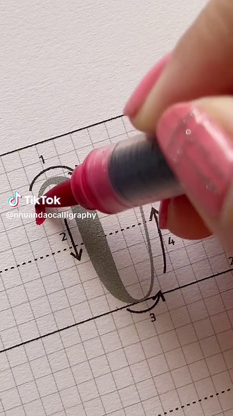 Brush Lettering Tutorial for Letter “V”