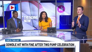 Former Gamecock Rico Dowdle is facing a nearly $15K NFL fine after doing the famous “two pumps” celebration from Key & Peele after his touchdown Sunday. Fans — and even his teammates — were shocked, especially since the sketch only flags a player after the third pump. 😂 Dowdle is turning the moment into purpose, raising money for the Children’s Home Society of North Carolina. More than $23K has already been donated. #RicoDowdle #Gamecocks #NFL #KeyAndPeele #SportsNews #ViralMoment #NorthCarolin