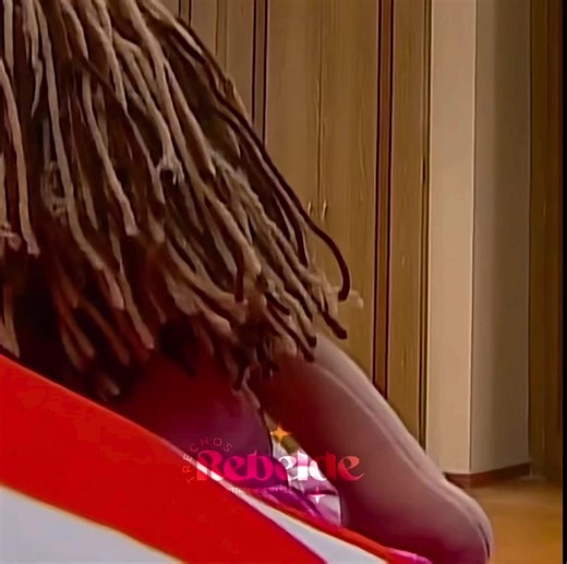 Celina em Rebelde: Momentos Engraçados e Fashion