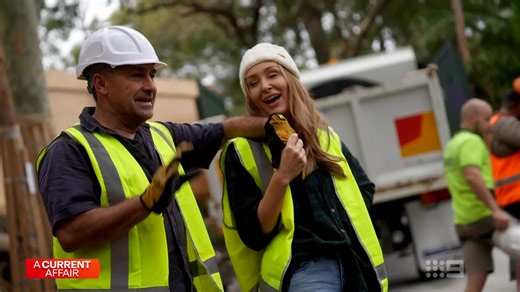 Meeting national housing demand requires new methods, Jamie Durie showcases Contour 3D technology as an automated concrete solution. This idea significantly reduces cost and energy bills and is being examined by the NSW Premier as a crisis fix. #9ACA | A Current Affair