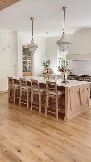 FAQs About Painting with White Dove by Benjamin Moore