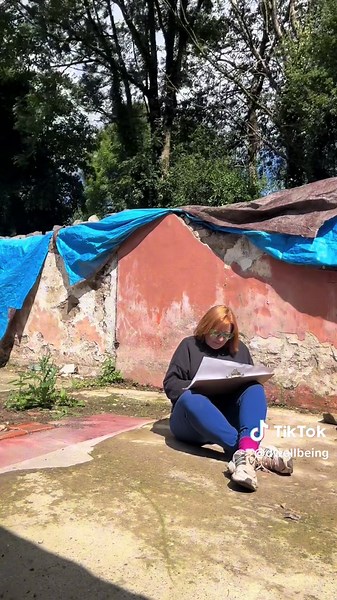 When you’re starting out designing a home, it’s really important that you find somebody who shares the same values as you. Somebody who listens before they start working up plans. Somebody who takes the time to get to know you so that they understand your goals. Somebody who is comfortable designing a space that’s not just for an Instagram post or shiny portfolio. Somebody who will treat you as an equal when designing your space. Somebody who gets that you value living within your means and a sm