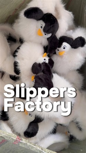 Cotton slippers manufacturing factory.Thick sole, stable and durable.Multiple styles & colors.#cottonslippers #slippersfactory#cozyhome#factorydirect #oemmanufacturer