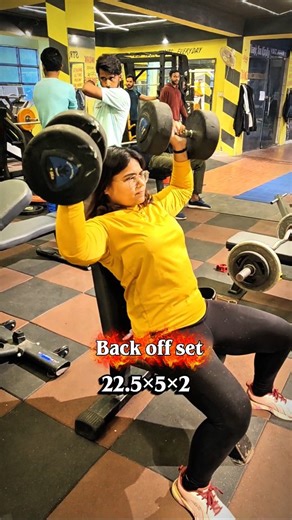 Anshu Singh on Instagram: "Shoulder press| back off set @anu_lifts340"