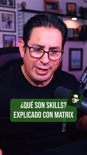 EDteam | Cursos Online on Instagram: "¿Recuerdas cuando Neo decía “ya sé Kung Fu”? 🥋 Así funcionan las skills en IA: conocimientos que se le inyectan a un agente para hacer tareas específicas. Brutal, ¿no? Porque en español, #NadieExplicaMejor que EDteam. #SkillsIA #InteligenciaArtificial #ClaudeAI #AgentesIA #Matrix #PromptEngineering #EDteam"