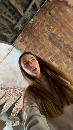 325 reactions · 33 comments | Inside a Devastated Building: A Glimpse of War’s Impact #WarZoneDocumentary #ConflictZone #UkraineWar #OnTheGroundReporting | Dari Lana | Facebook