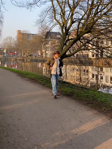 Filmy użytkownika Sparrow_Meme (@meme_sparrow) z muzyką oryginalny dźwięk – Sparrow_Meme - Sparrow_Meme