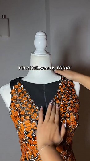 440K views · 2.8K reactions | I think I’m going to have to pull an all nighter to finish this #diycostume #halloweencostume #costumeideas #halloweendiy #kalitaku hunger games butterfly dress Effie trinket | Kalitaku | Facebook