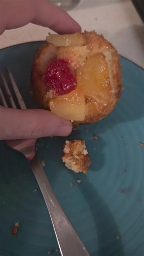 Food Pantry recipes #1 🍍 Pineapple upside down muffins 🍒 #easyrecipe #budgetfriendly #newseries