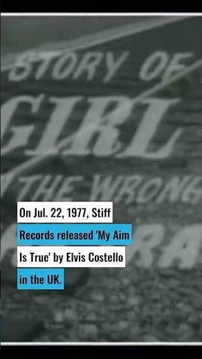 Elvis Costello released debut on July 22, 1977 🎸 #ElvisCostello #ThisDayInMusic