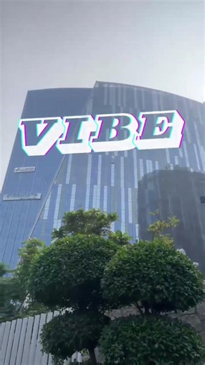 Exploring Hyderabad Hitech City | Tall Buildings & City Life