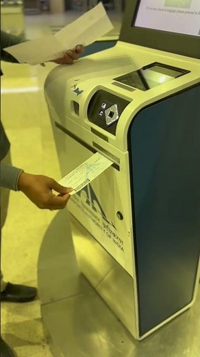 How to Use Automatic Boarding Pass Scanners ?