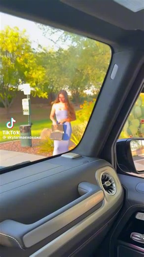 Some weird people (@somereallyweirdpeople)’s videos with original sound - Some weird people