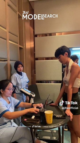 Health comes first on the runway. Mayapada supports BMI screening for models at JFW 2026 Model Search Offline Casting #JFW2026 #JFW2026ModelSearch