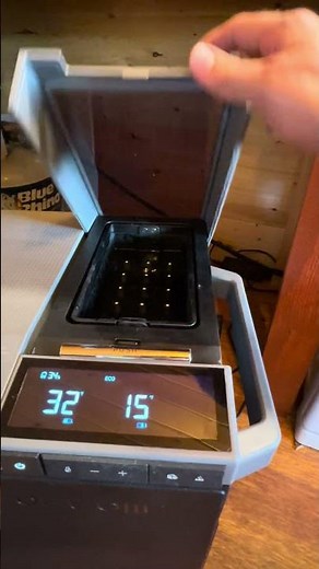 Solar Powered Refrigerator: Ecoflow Glacier