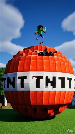 The biggest TNT ball explosion ever in Minecraft! 😳🔥