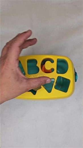 ABC learning playing #playandlearn #abcd #sensoryplay #toys