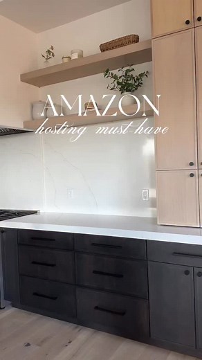 1K views · 536 reactions | follow, then comment “WARM” for a dm (please make sure you’re *following* first, or dms will not send properly). also ed in profile! this food warming tray keeps multiple dishes warm, and is a holiday hosting must-have!✨it’s one of my favorite amazon gadgets! this would also make a great hostess gift idea! | The Sunkissed Life Blog | Facebook