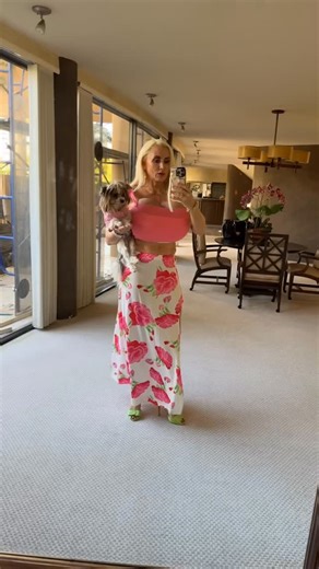 Tammy Hernandez on Instagram: "Outfit of the day absolutely love this set! #redbottoms #tammytime #fashion #outfitoftheday #style #funtimes do you like my outfit?"