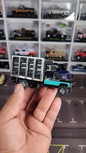 25K views · 1.3K reactions | Le hicimos una nueva CARROCERÍA A LA GMC SIERRA #hotwheels #matchbox #diecast #trending #trend #toys #collection #collectors #collectibles #fy #foryou #foryoupage #matchbox #tomytec #tomica #autoworld #greenlight #M2machine | Mv2wheeloffroad | Facebook