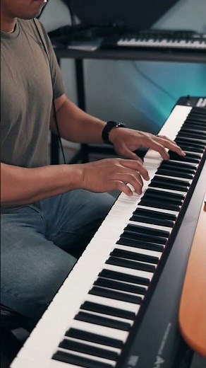 Mellow Noire - Max Emanuel Signature Pianos for NI Noire