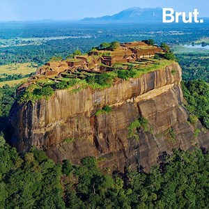 977K views · 5.7K shares | These 1,200 steps lead to an ancient fortress and a 360° view of the jungle. This site in Sri Lanka is even sometimes considered the 8th wonder of the world. | Brut nature | Facebook