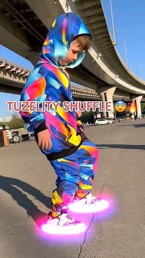 97K views · 439 reactions | Kid's learned shuffle so quickly  . . Credit : Tuzelity . . #repost #shuffle #dance #tutorial #shuffledance #dancechallenge #shufflechallenge #shuffleworld #reel #viral #fyp #explorepage #instagram | Shuffle Page | Facebook