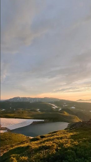 Spectacular views of Tomuratushi! Tent-staying mountain climbing #Hokkaido #Mountain climbing #Ja...