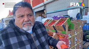 248K views · 2.7K reactions | Las políticas de #DonaldTrump han generado incertidumbre en la central de abasto de la ciudad de #LosÁngeles. Temen importar aguacates y limones de #México y que les suban los impuestos con los que terminen perdiendo. El reporte de María Elena García Villalobos en #Hechos con Javier Alatorre | Azteca Noticias | Facebook